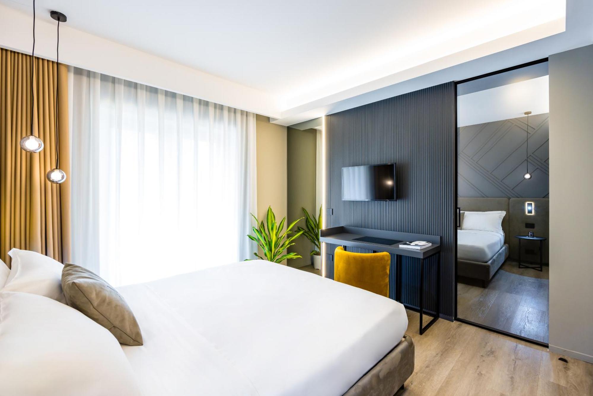 Mh Suites Plebiscito Neapel Exterior foto
