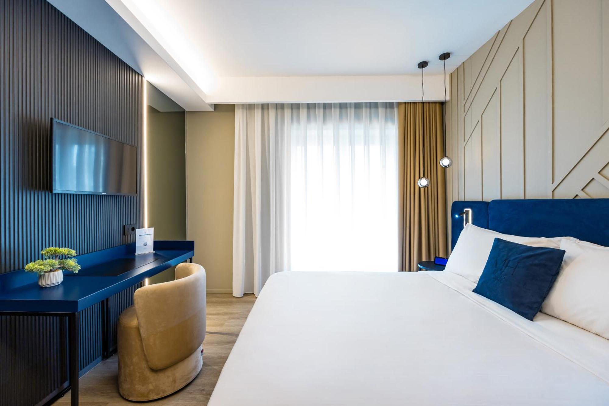 Mh Suites Plebiscito Neapel Exterior foto